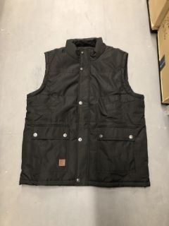 QTY OF ASSORTED ITEMS TO INCLUDE OUTDOOR MENS BLACK FLUFFY GILET SIZE XL RRP £220: LOCATION - E