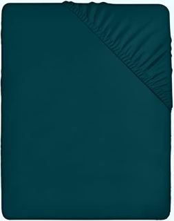 QTY OF ASSORTED ITEMS TO INCLUDE UTOPIA BEDDING FITTED SHEET FOR KING SIZE BED COLOUR-TEAL RRP £200: LOCATION - H