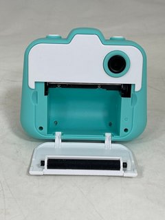 PHOTO CREATOR INSTANT CAMERA IN TEAL & WHITE. (WITH BOX) [JPTM110805]