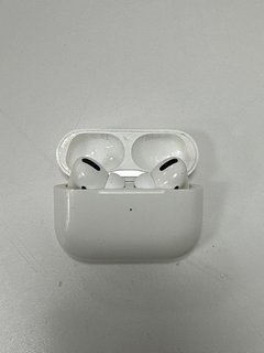 APPLE AIRPODS PRO WIRELESS EARBUDS IN WHITE: MODEL NO A2084 A2084 A2190 (WITH CHARGING CASE) [JPTM111843]