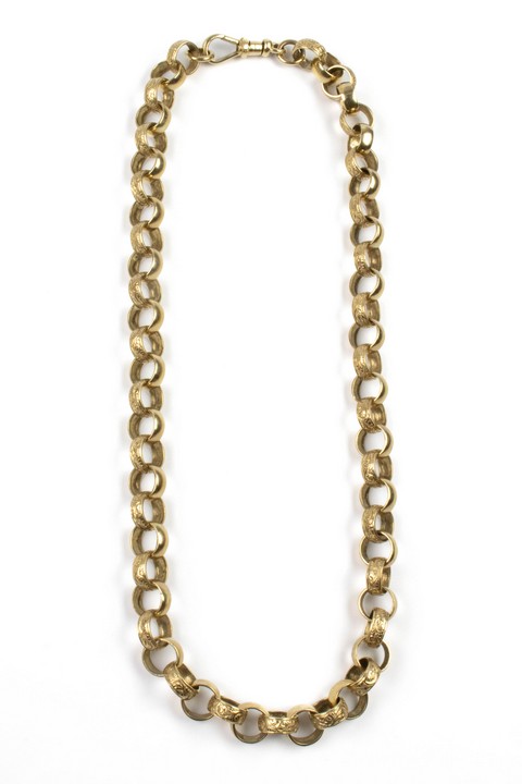9K Yellow Patterned Belcher Chain, 77cm, 210g.  Auction Guide: £1,800-£2,300 (VAT Only Payable on Buyers Premium)