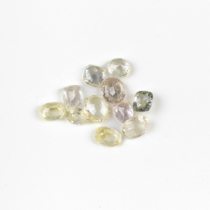 16.05ct Natural Sapphire Parcel of Gemstones, Mixed.  Auction Guide: £300-£400 (VAT Only Payable on Buyers Premium)