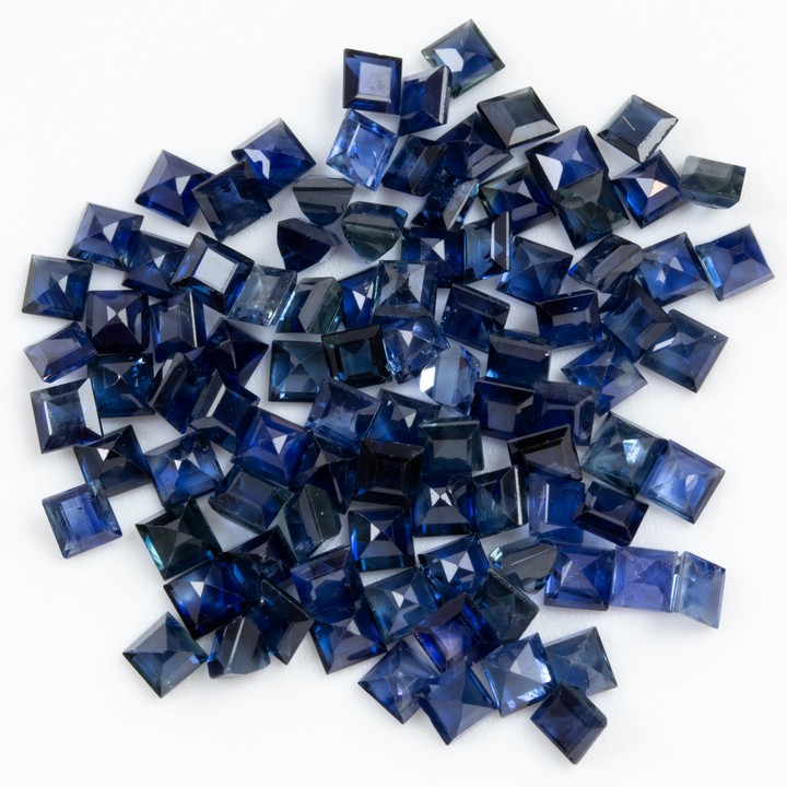 14.01ct Sapphire Faceted Square-cut Parcel of Gemstones, 2.5mm.  Auction Guide: £200-£300