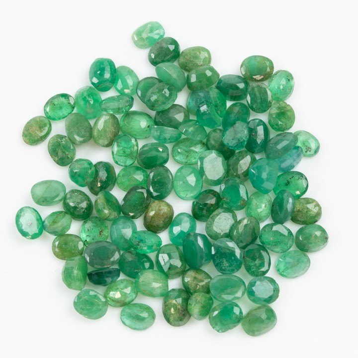 33.31ct Emerald Faceted Oval-cut Parcel of Gemstones, 5x4mm
