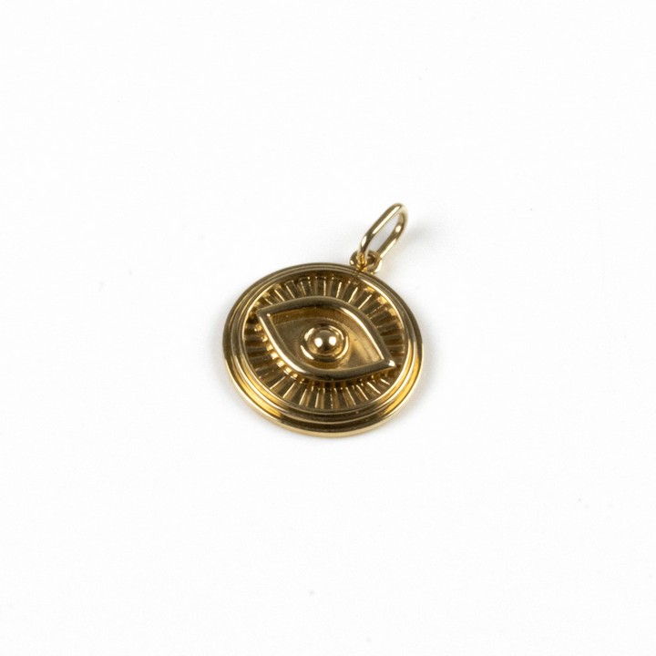 14ct Yellow Gold Circular Eye Pendant, 2.2x1.5cm, 3.4g.  Auction Guide: £150-£200