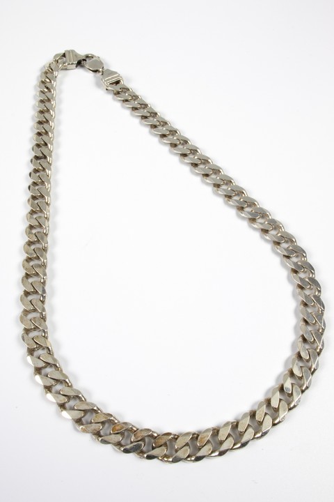 Silver Curb Chain, 51cm, 93g. (VAT Only Payable on Buyers Premium)