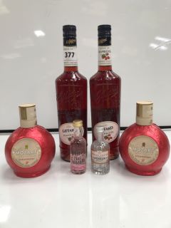2 X BOTTLES OF MOZART CHOCOLATE STRAWBERRY CREAM LIQUEUR 500ML ABV 15% TO INCLUDE 2 X BOTTLES OF GIFFARD FRAMBOISE LIQUEUR 700ML ABV 16% (PLEASE NOTE: 18+YEARS ONLY. STRICTLY NO COURIER REQUESTS. COL