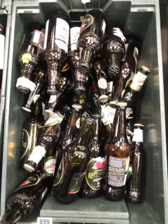 TOTE BOX OF APPROX 50 X ASSORTED DRINKS TO INCLUDE SAN MIGUEL, KOPPARBERG, WAITROSE, BUDVAR AND WESTONS (TOTE NOT INCLUDED. PLEASE NOTE: 18+YEARS ONLY. STRICTLY NO COURIER REQUESTS. COLLECTIONS MONDA
