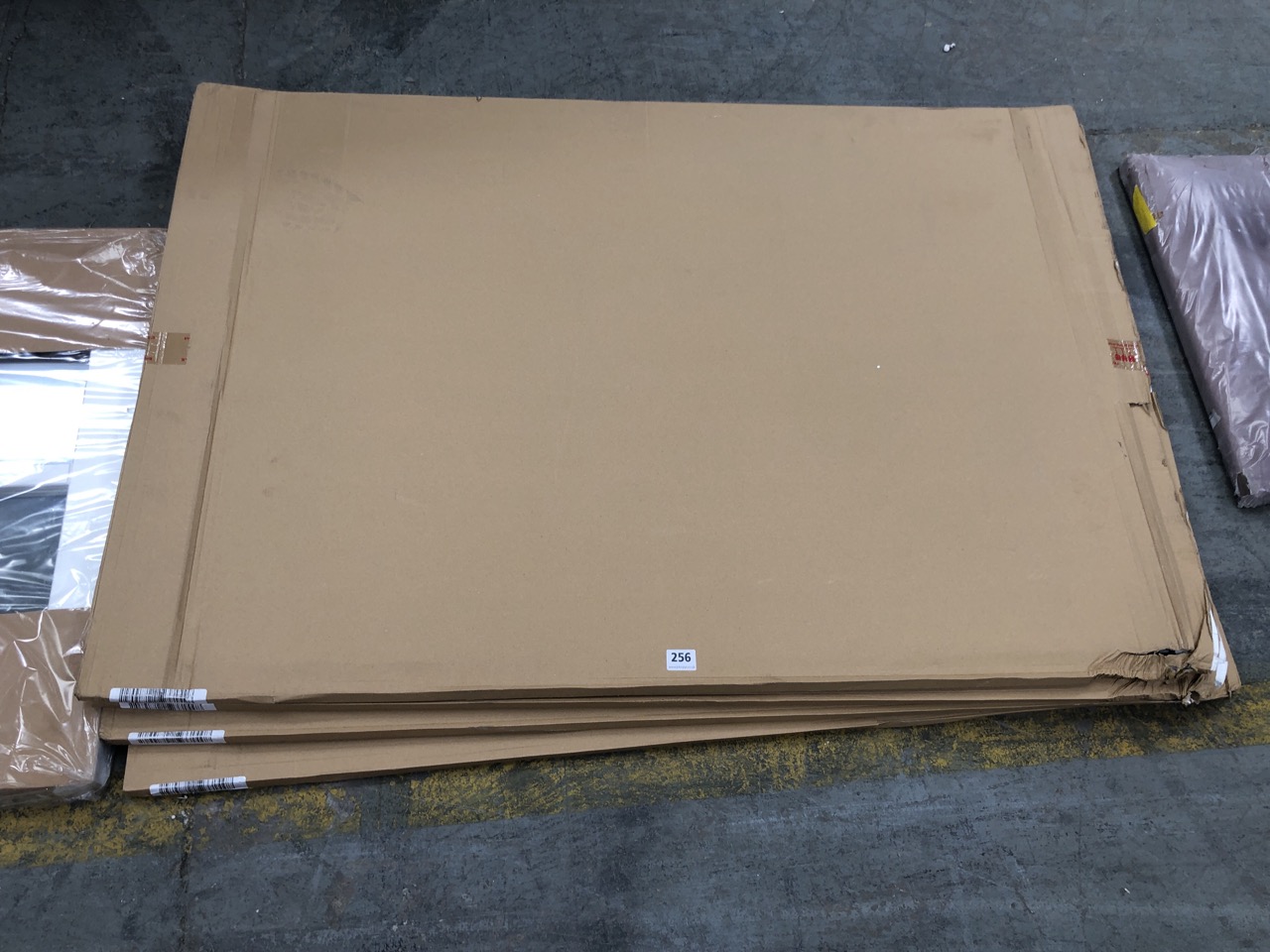 4 X CORK BOARDS APPROX SIZE OF BOX 92X135CM (COLLECTION OR OPTIONAL DELIVERY)