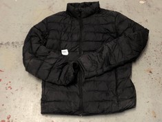 ULTRA LIGHT DOWN UNIQLO JACKET IN BLACK SIZE SMALL (DELIVERY ONLY)