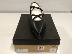KRISS KROSS SHOES IN BLACK SIZE 40 RRP £174.00 (DELIVERY ONLY)