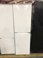 SMEG 60CM INTEGRATED 50/50 FRIDGE FREEZER IN WHITE MODEL N0-UKC4172F RRP- £859 (COLLECTION OR OPTIONAL DELIVERY)