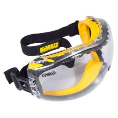 ASSORTED ITEMS TO INCLUDE DEWALT GOGGLE CONCEALER CLEAR GOGGLE DPG82-11D. (DELIVERY ONLY)