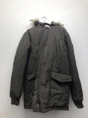 SUPERDRY RESCUE ARMY COAT. (DELIVERY ONLY)