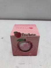 50 X LYCHEE BATH FIZZERS. (DELIVERY ONLY)