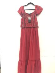 20 X ASSORTED CLOTHING ITEMS SIZE 10 TO INCLUDE JOANNA HOPE RED JEWEL DRESS SIZE 10. (DELIVERY ONLY)