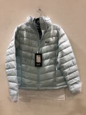 X20 ASSORTED ITEMS OF CLOTHING SIZE X-LARGE TO INCLUDE BLUE JACK WOLFSKIN COAT. (DELIVERY ONLY)