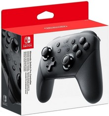 5 X ASSORTED ITEMS TO INCLUDE NINTENDO SWITCH PRO CONTROLLER GAMING ACCESSORY. (WITH BOX) [JPTC64909]