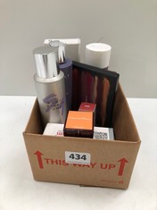 BOX OF ASSORTED ITEMS TO INCLUDE MONAT STUDIO ONE THE CHAMP DRY SHAMPOO 108ML (DELIVERY ONLY)