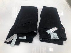 2 X RIVER ISLAND WOMEN'S SKINNY JEANS IN BLACK MIXED SIZES - SIZE 16R / SIZE 14R (DELIVERY ONLY)