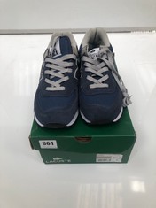 LACOSTE LEATHER TRAINERS IN WHITE UK 7 TO INCLUDE NEW BALANCE TRAINERS IN NAVY UK 6.5 (DELIVERY ONLY)