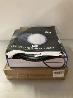 3 X ASSORTED ITEMS TO INCLUDE LED UFO HIGHBAY LIGHT