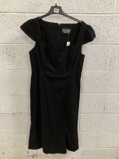 WOMEN'S DESIGNER DRESS IN BLACK - SIZE XL
