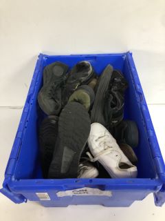 QTY OF ASSORTED SHOES INC NIKE TN