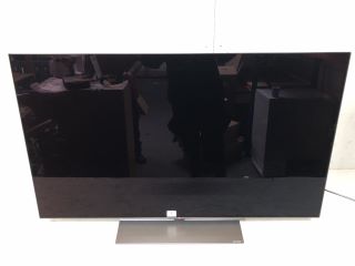 LG OLED EVO 48" TV MODEL 48C3 WITH BOX (SCRATCH ON SCREEN, DISPLAY FAULT)