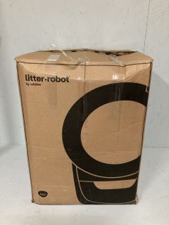 WHISKER LITTER ROBOT