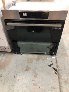 BUILT IN SAMSUNG DUAL COOK OVEN MODEL NO:NV7B5755SAS