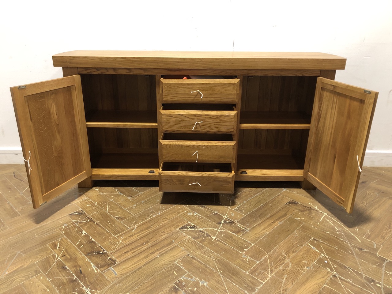 John Pye Auctions OAK FURNITURE LAND HERCULES RUSTIC SOLID OAK