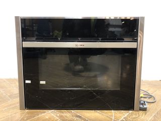 NEFF BUILT IN SINGLE OVEN RRP £629