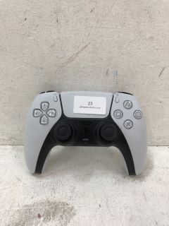 SONY PLAYSTATION CONTROLLER IN WHITE RRP-£55