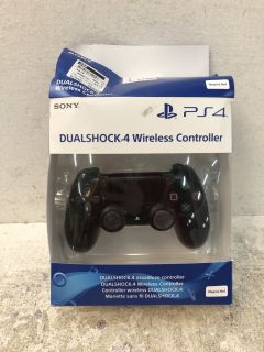 6X SONY PS4 DUALSHOCK 4 WIRELESS CONTROLLER 1X MICROSOFT SURFACE PRO 4 TYPE COVER - RRP £310