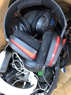16X HEADPHONES/HEADSETS TO INCLUDE CALL OF DUTY GAMING HEADSET - APPROX RRP £240