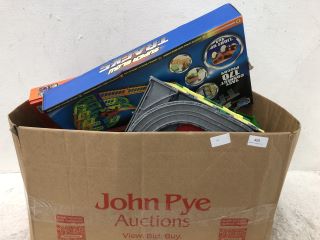 BOX OF ASSORTED ITEMS TO INCLUDE SUPER GLOW TRACKS AND FINE ART COLLECTION PICASSO 1000 PIECE JIGSAW, APPROX RRP £100