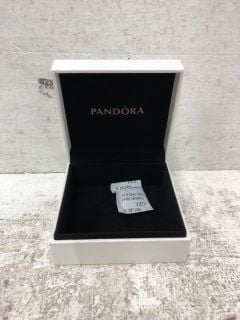 BOX OF PANDORA JEWELLERY SCHMUCK BOXES IN WHITE, APPROX RRP £200