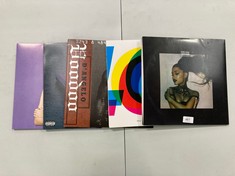 5 X VINYL BY VARIOUS ARTISTS INCLUDING THE MELODIC BLUE - LOCATION 38B.