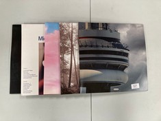 5 X VINYL BY VARIOUS ARTISTS INCLUDING LOVER TAYLOR SWIFT - LOCATION 10B.