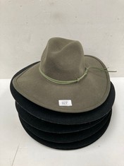 6 X HAT VARIOUS COLOURS AND SIZES INCLUDING BLACK HAT SIZE M.V.P. 750€ - LOCATION 32C.