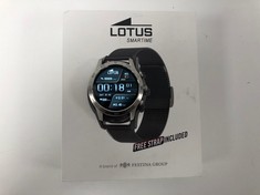 LOTUS SMARTIME 50047/1 SMARWATCH IN BLACK. (WITH BOX. WITHOUT CHARGER, HAS DAMAGE TO THE LED ON THE SCREEN, WHICH AFFECTS THE CORRECT OPERATION OF THE TOUCH) [JPTZ5132]