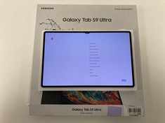 SAMSUNG GALAXY TAB S9 ULTRA 500 GB TABLET WITH WIFI (ORIGINAL RRP - €1220) IN BLACK: MODEL NO SM-X910 (WITH BOX AND CHARGER) [JPTZ5023].