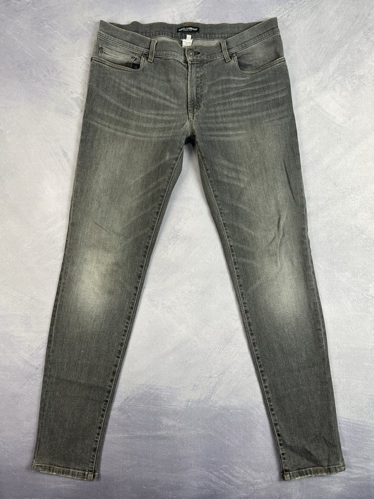Dolce & Gabbana Jeans - Size 54 (VAT only payable on Buyers Premium)