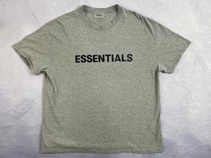 Fear of God Essentials T-Shirt - Size L (VAT only payable on Buyers Premium)