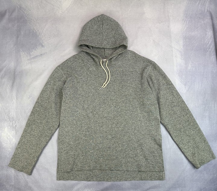 Souland Hoodie - Size XL (VAT only payable on Buyers Premium)