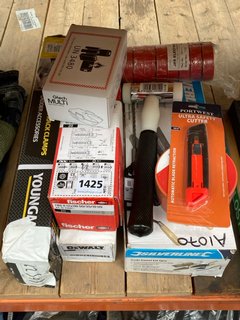 QTY OF ASSORTED HARDWARE ITEMS TO INCLUDE SILVERLINE TRADE TROWEL SET 5PCE AND PROGUARD TLT01 ORANGE LOW TACK TAPE: LOCATION - E2