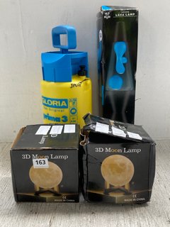 QTY OF ASSORTED ITEMS TO INCLUDE 3D MOON LAMP & NEON LAVA LAMP: LOCATION - J9