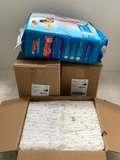 QTY OF ASSORTED ITEMS TO INCLUDE WEE WEE DISPOSABLE DIAPERS FOR DOGS: LOCATION - I16