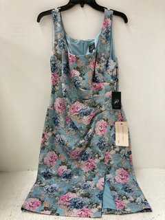 ADRIANNA PAPELL FLORAL MATELASSE DRESS IN BLUE MULTI UK SIZE 14 - RRP £169: LOCATION - I1